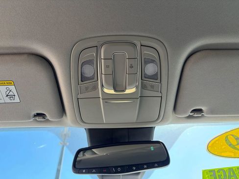 Used 2019 Hyundai Santa Fe SEL w/ Cargo Package image 22