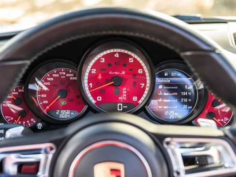 Used 2017 Porsche 911 Turbo S AWD/4WD image 21