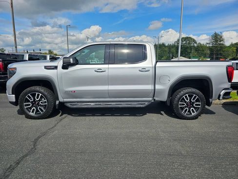 Used 2022 GMC Sierra 1500 AT4 w/ AT4 Premium Package AWD/4WD image 6