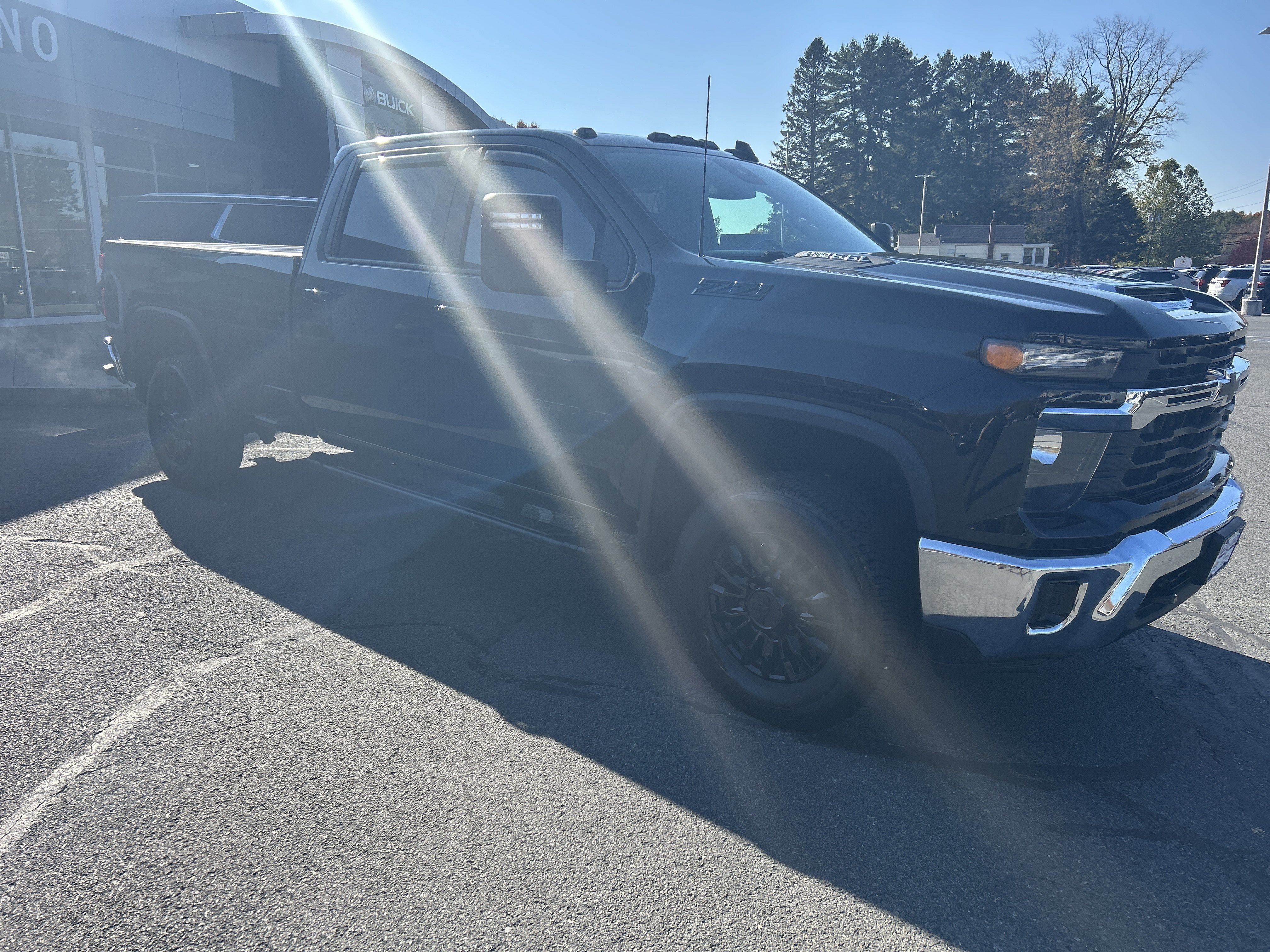 Used 2024 Chevrolet Silverado 2500 LT AWD/4WD image 16