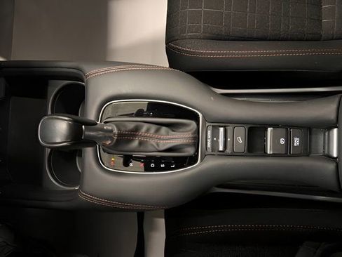 Used 2025 Honda HR-V Sport image 27