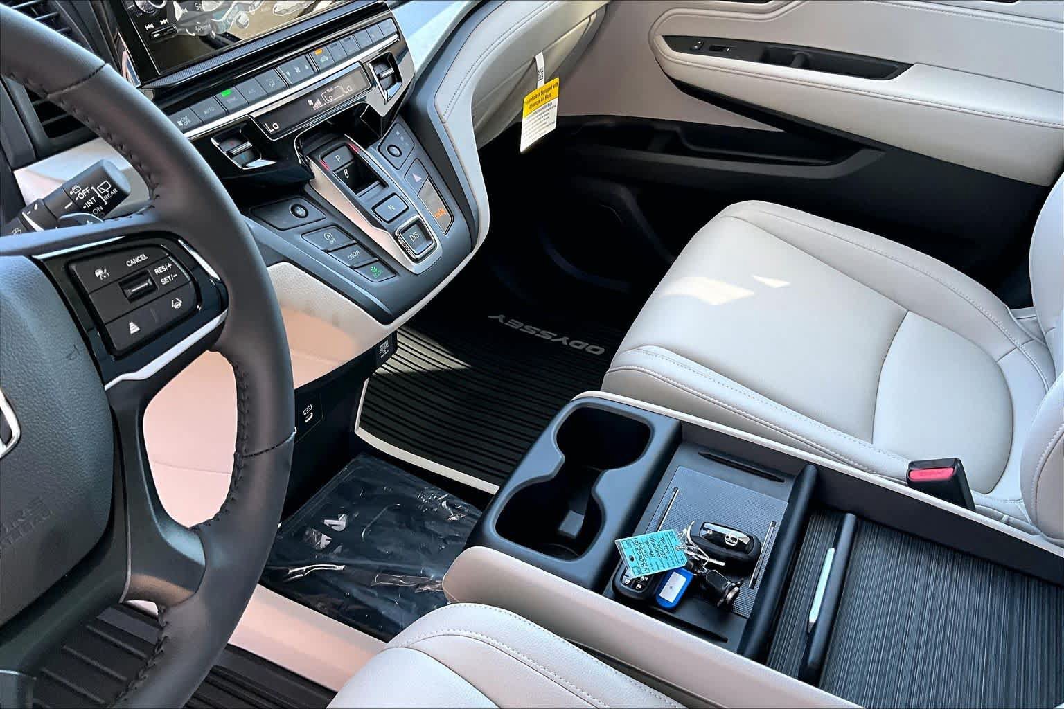 New 2027 Honda Odyssey EX-L image 7