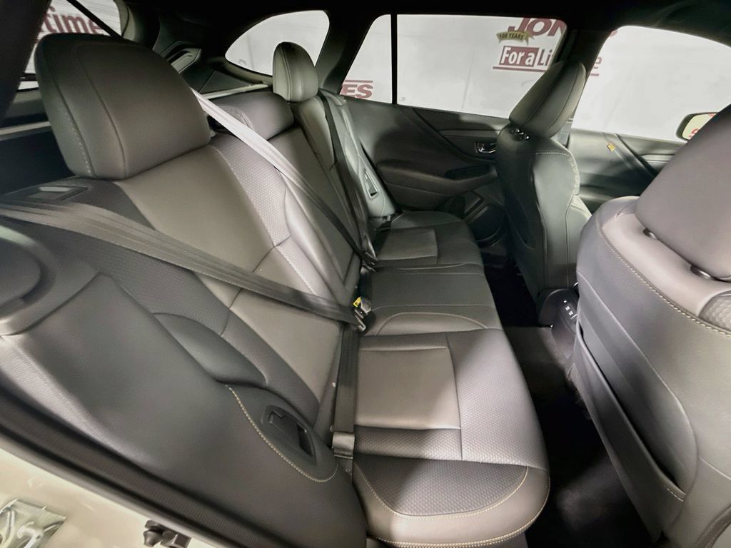 Used 2022 Subaru Outback Wilderness AWD/4WD image 32