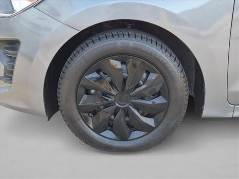 Used 2021 Kia Rio S FWD image 21