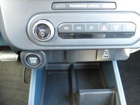 Used 2025 Ford Maverick XLT w/ Equipment Group 301A image 14