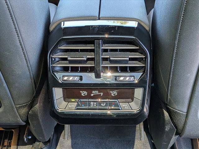Certified 2024 BMW iX xDrive50 w/ Sport Package AWD/4WD image 18