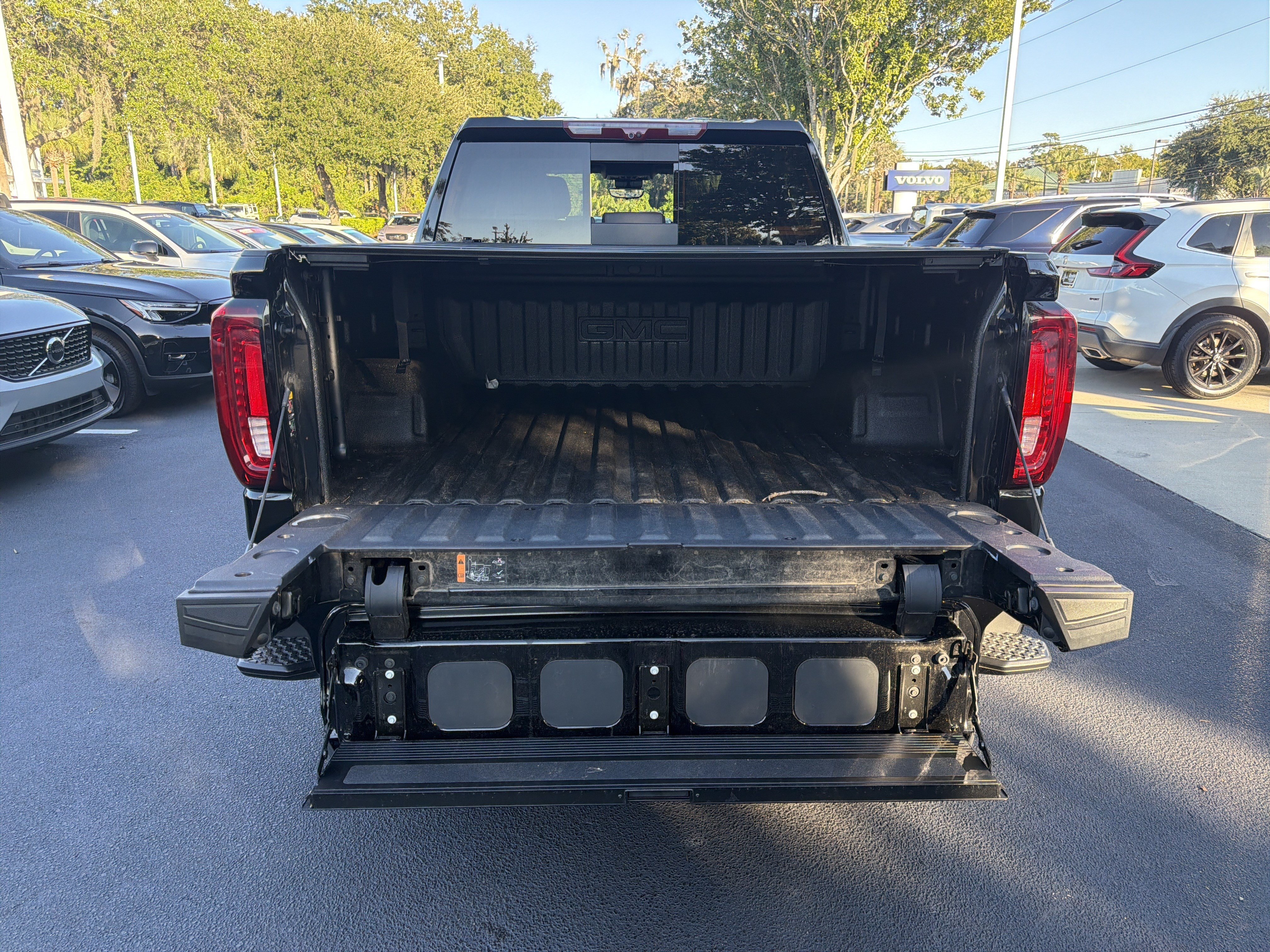 Used 2025 GMC Sierra 1500 Denali AWD/4WD image 34
