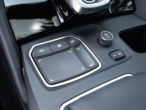 Certified 2023 Acura MDX SH-AWD w/ Technology Package image 32