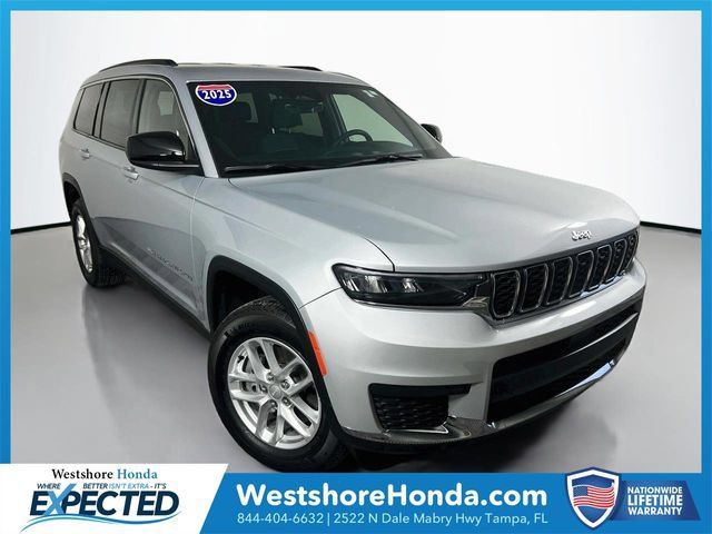 Used 2025 Jeep Grand Cherokee L Laredo RWD image 1