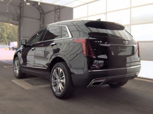 Used 2025 Cadillac XT5 Premium Luxury FWD image 4