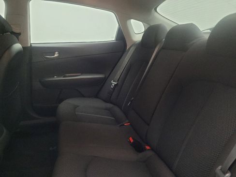 Used 2019 Kia Optima LX FWD image 18