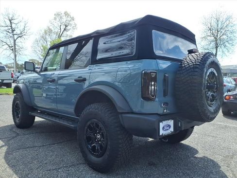 Certified 2022 Ford Bronco Wildtrak AWD/4WD image 4