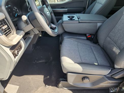 New 2026 Ford F250 XL w/ STX Appearance Package AWD/4WD image 10