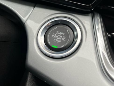 Used 2026 Chevrolet Trax LT FWD image 20