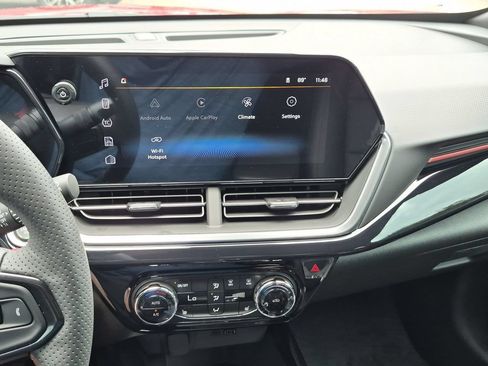 New 2026 Chevrolet Trax RS w/ Driver Confidence Package FWD image 17