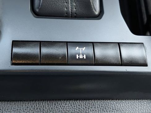 Used 2025 Toyota Tacoma TRD Off-Road AWD/4WD image 16