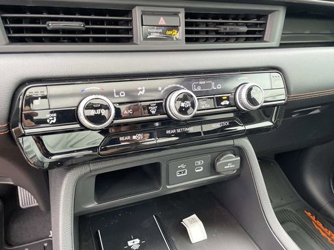 New 2025 Honda Pilot TrailSport image 20