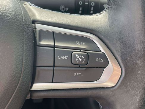 Used 2022 Jeep Compass Latitude w/ Convenience Group AWD/4WD image 19