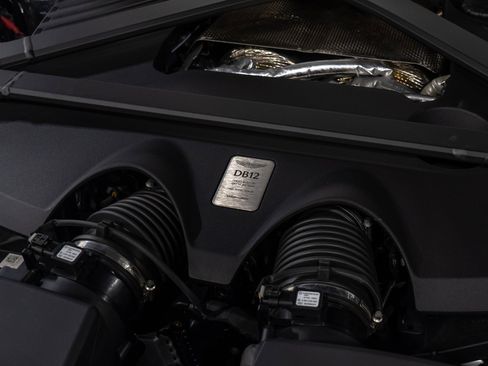 Used 2024 Aston Martin DB12 Convertible image 81