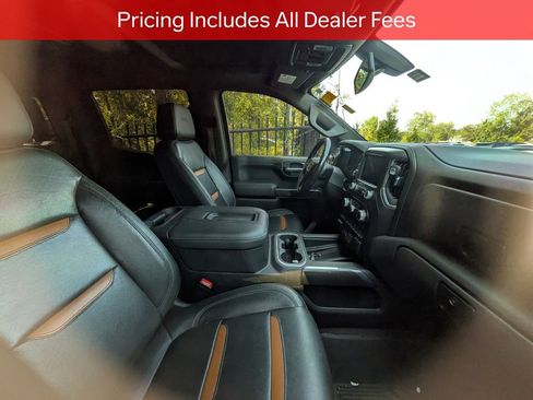 Used 2020 GMC Sierra 1500 AT4 w/ AT4 Premium Package AWD/4WD image 8