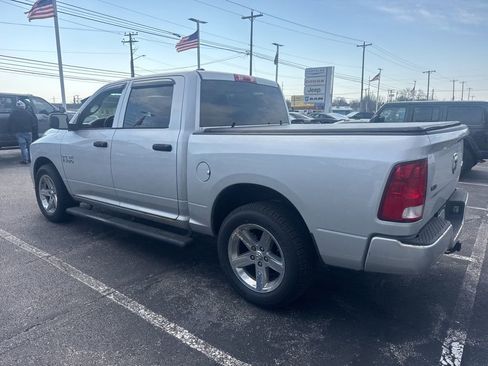Used 2015 RAM 1500 Express image 4