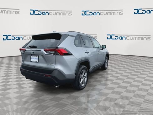 Used 2024 Toyota RAV4 LE AWD/4WD image 8