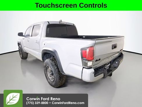 Used 2017 Toyota Tacoma TRD Pro AWD/4WD image 5
