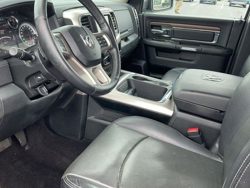 Used 2017 RAM 1500 Laramie w/ Convenience Group AWD/4WD image 22