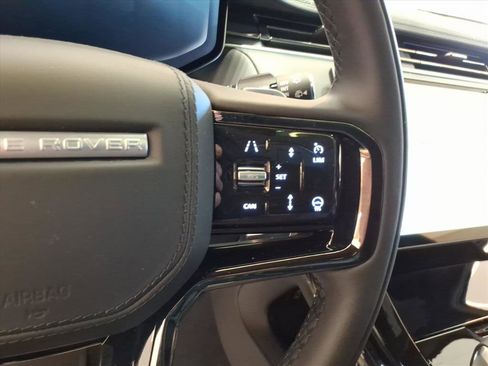 New 2026 Land Rover Range Rover Sport Dynamic SE AWD/4WD image 17