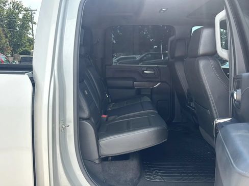 Used 2023 GMC Sierra 3500 Denali w/ Denali Ultimate Package AWD/4WD image 16