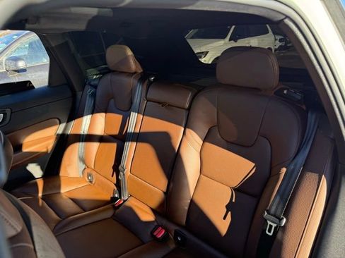 Certified 2023 Volvo XC60 B5 Plus w/ Climate Package image 26