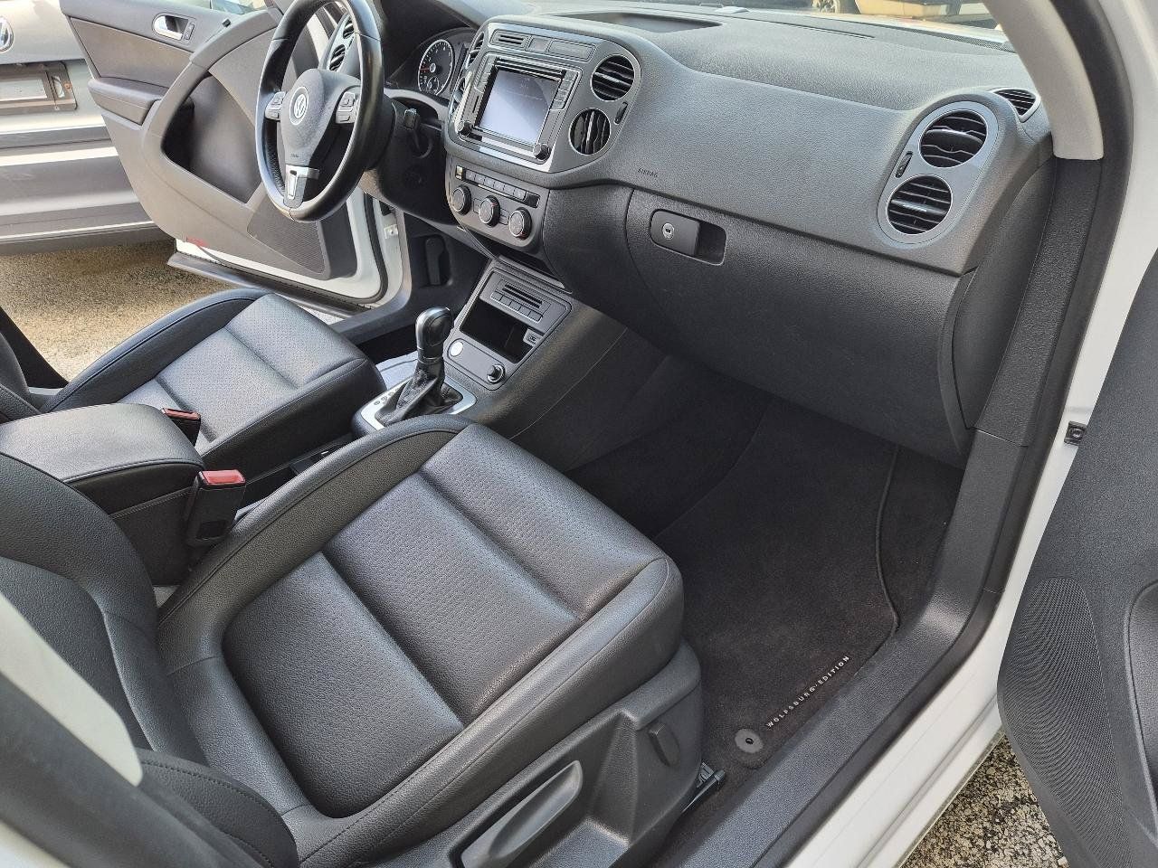 Used 2017 Volkswagen Tiguan Wolfsburg Edition AWD/4WD image 22