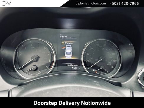 Used 2018 INFINITI Q50 Luxe w/ Cargo Package (L95) RWD image 32