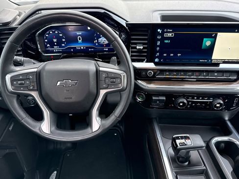 Used 2023 Chevrolet Silverado 1500 RST w/ Rally Edition image 14