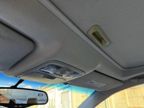 Used 2005 Toyota Camry XLE image 46