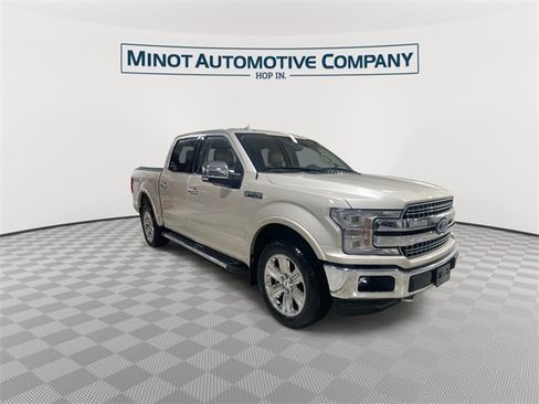 Used 2018 Ford F150 Lariat w/ Equipment Group 502A Luxury image 2