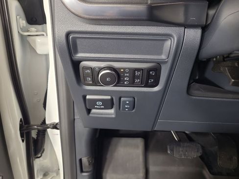 Certified 2025 Ford F150 Lariat w/ Equipment Group 501A Mid AWD/4WD image 15