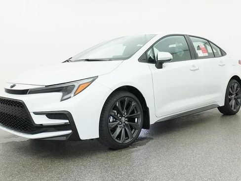 New 2026 Toyota Corolla SE FWD image 6