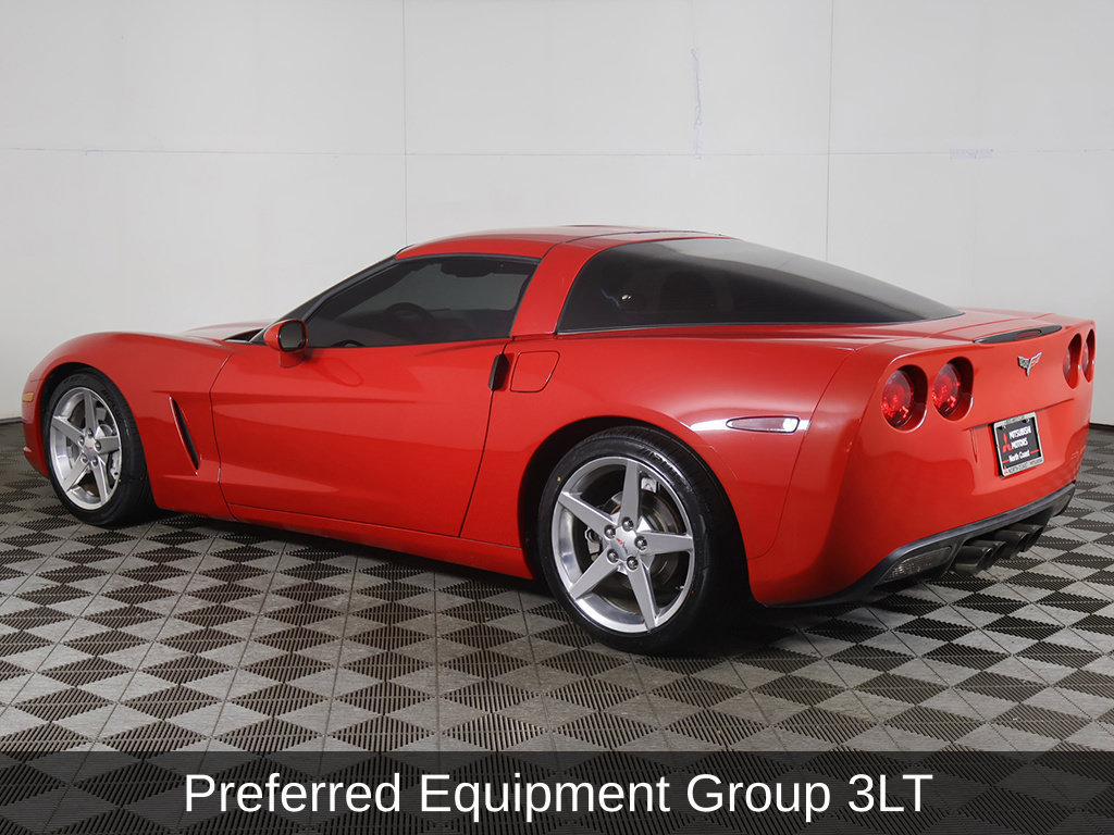 Used 2006 Chevrolet Corvette Coupe w/ Preferred Equipment Group RWD image 5