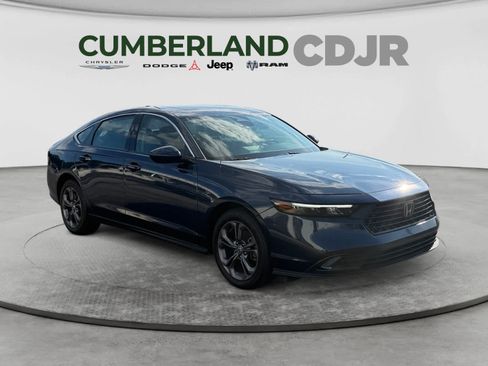 Used 2024 Honda Accord EX image 8