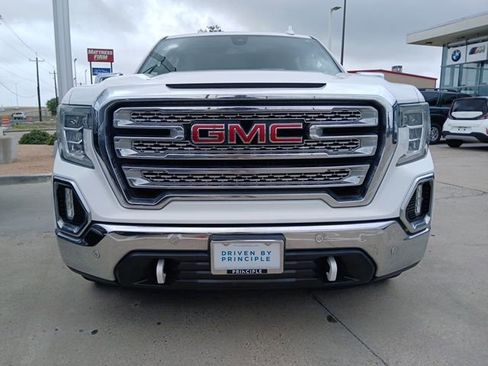 Used 2019 GMC Sierra 1500 SLT RWD image 2