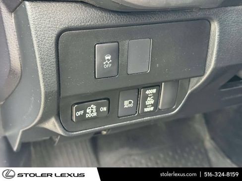Used 2021 Toyota Tacoma TRD Sport w/ Technology Package AWD/4WD image 22