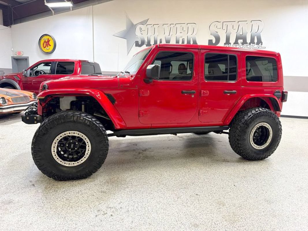 Used 2018 Jeep Wrangler Unlimited Rubicon AWD/4WD image 2