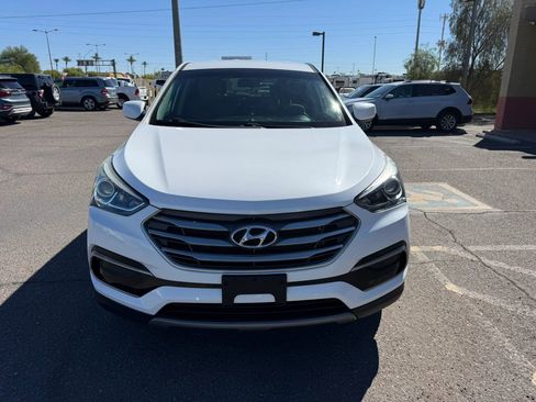 Used 2017 Hyundai Santa Fe Sport image 3