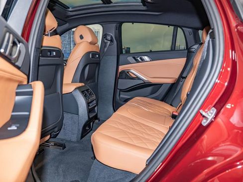 New 2026 BMW X6 xDrive40i image 22