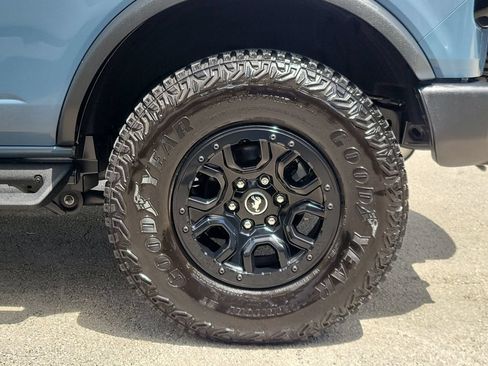 Certified 2024 Ford Bronco Wildtrak AWD/4WD image 5