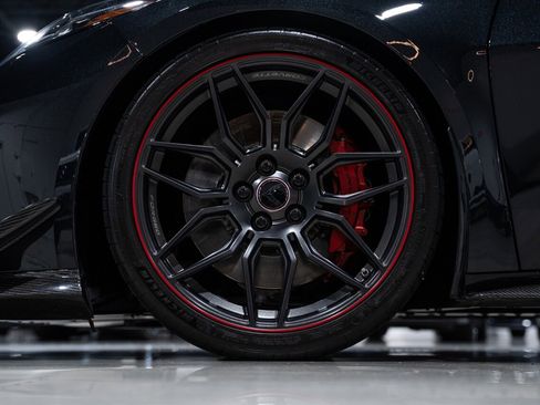 Used 2023 Chevrolet Corvette Z06 image 12