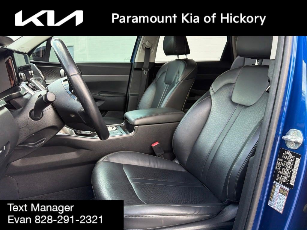 Used 2023 Kia Sorento S w/ Panoramic Sunroof Package FWD image 18