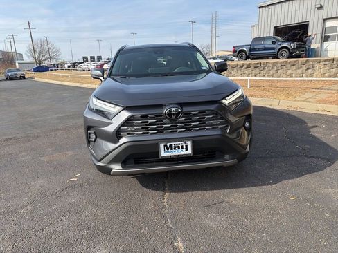 Used 2025 Toyota RAV4 Limited image 8