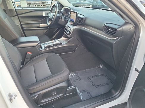 Certified 2023 Ford Explorer XLT image 14
